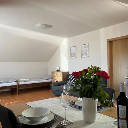 Privat Mariva Apartament Liptowski Mikułasz