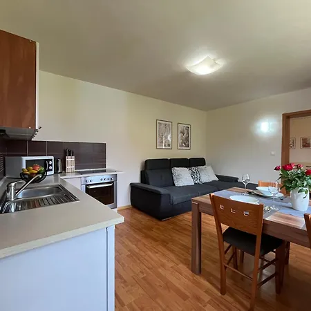 Apartment Privat Mariva *